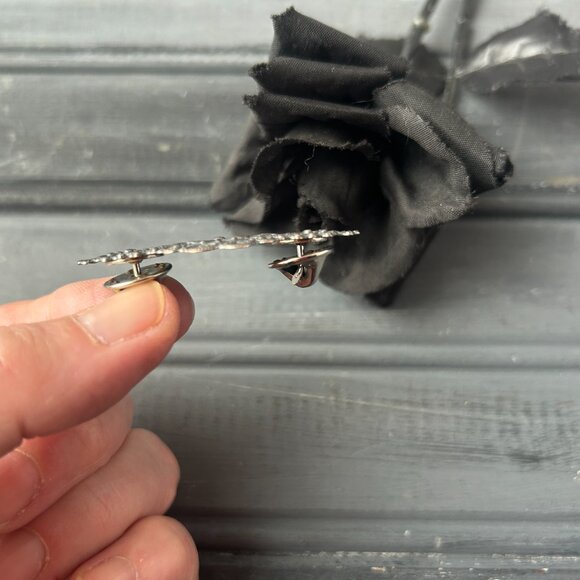 Ornate Pin - Picture 3 of 8